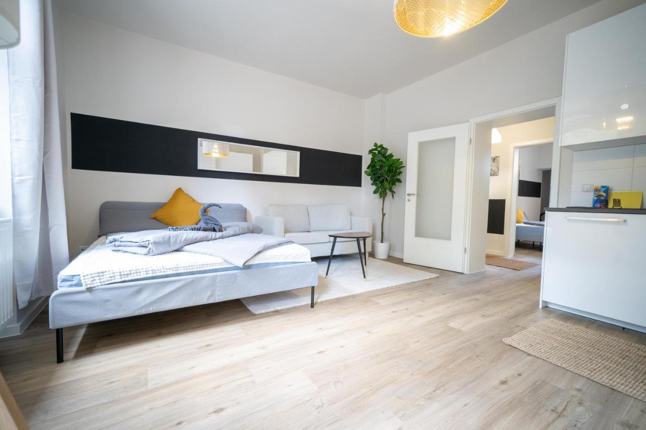 Fullhouse - Zwickau - L96 - Smarttv - Nespresso - 2 Queensize Beds Exterior foto